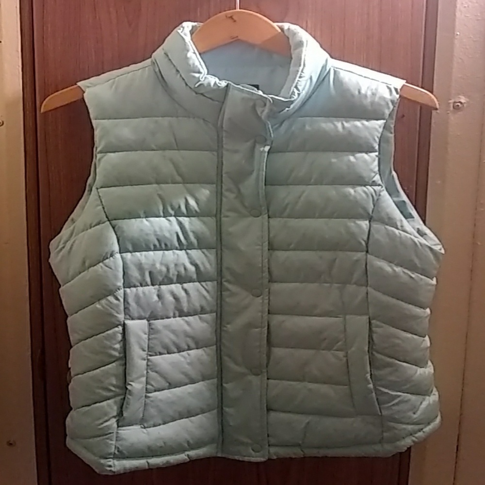 Gap Vest